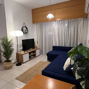 https://makenzie-2-rooms.larnacahotels.org
