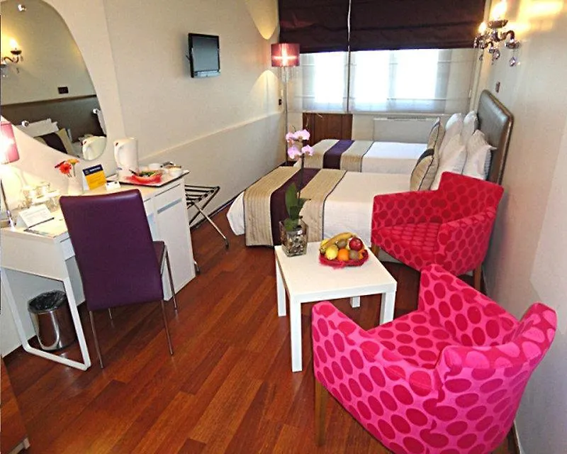 Bakirkoy Tashan Business & Airport Hotel İstanbul
