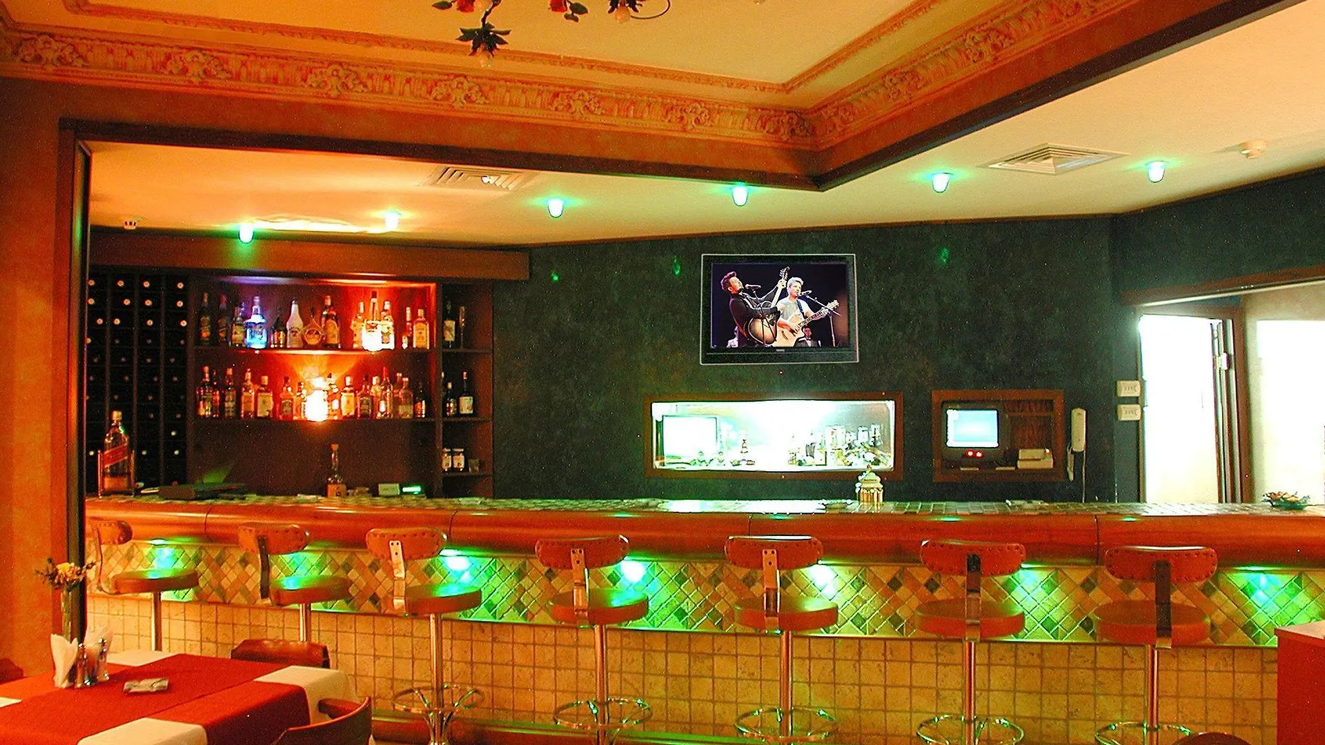 Bakirkoy Tashan Business & Airport Hotel İstanbul